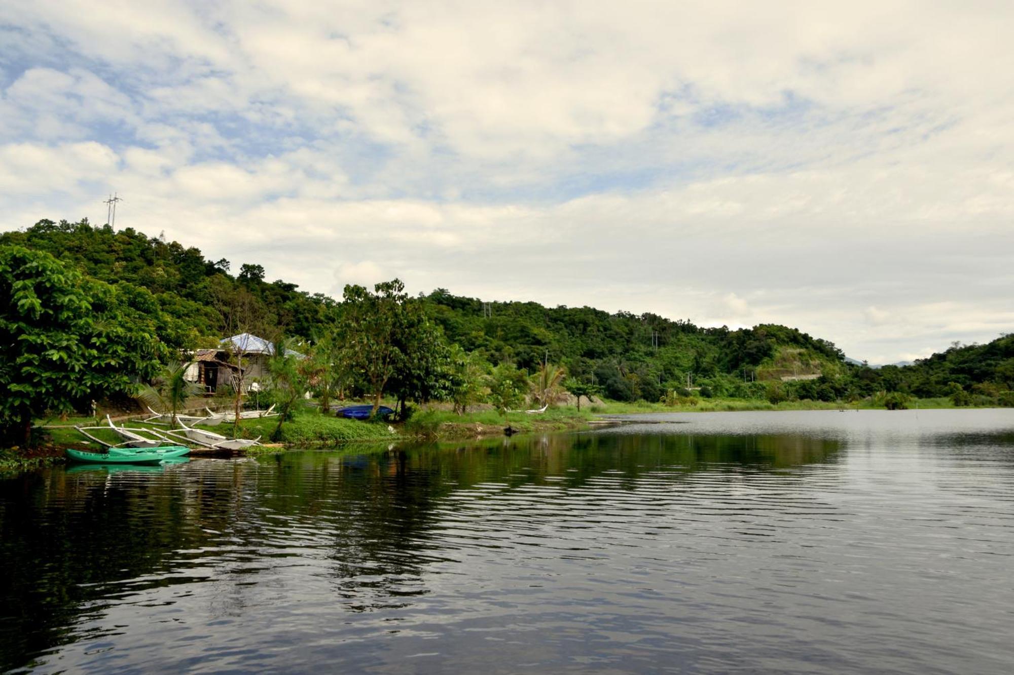 Isla De Oro Hotel Mamburao Eksteriør billede