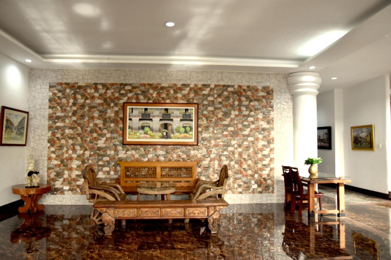 Isla De Oro Hotel Mamburao Eksteriør billede